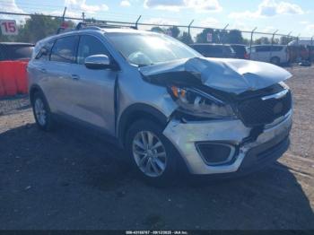  Salvage Kia Sorento