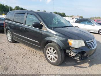  Salvage Chrysler Town & Country