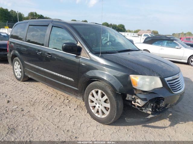  Salvage Chrysler Town & Country