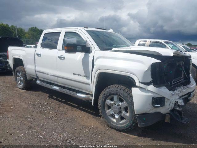  Salvage General Motors Sierra 3500HD