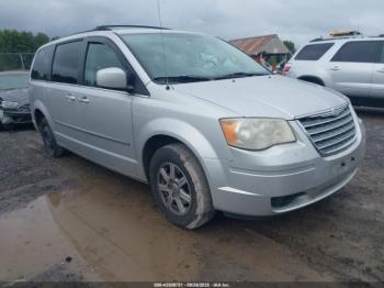  Salvage Chrysler Town & Country