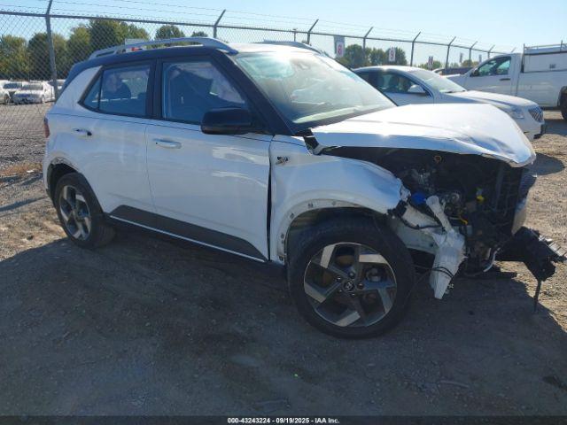  Salvage Hyundai VENUE