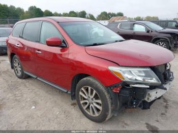  Salvage Nissan Pathfinder
