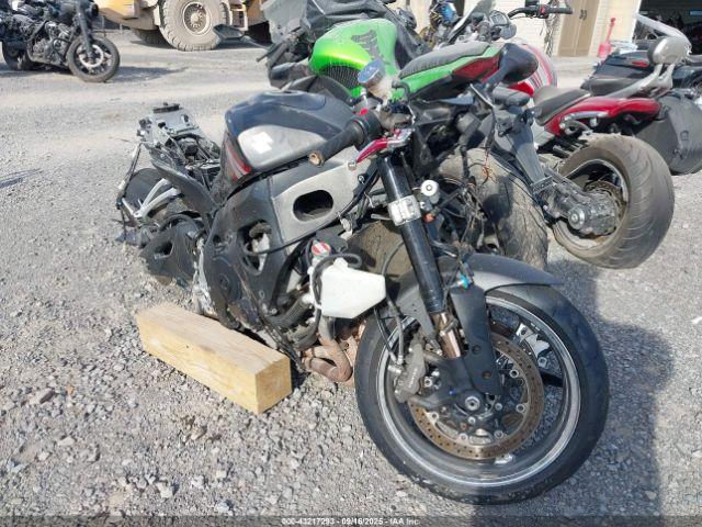  Salvage Suzuki Gsx-r750