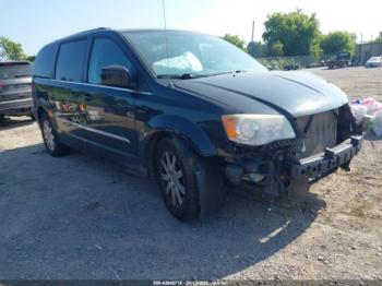  Salvage Chrysler Town & Country