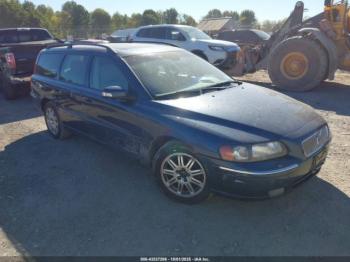  Salvage Volvo V70