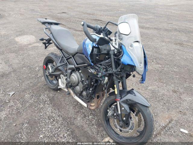  Salvage Triumph Motorcycle Tiger