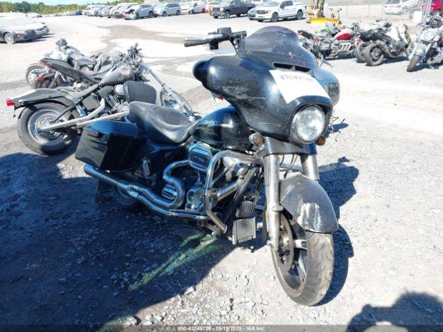  Salvage Harley-Davidson Flhx