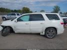 GMC Acadia Denali Image 17
