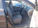 Pontiac Vibe Image 8