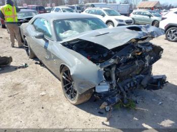  Salvage Dodge Challenger