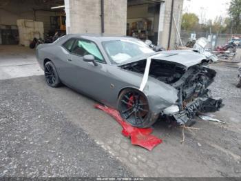  Salvage Dodge Challenger