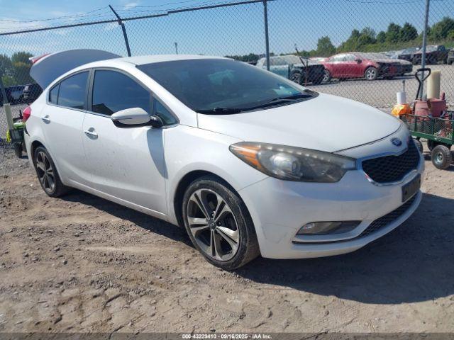  Salvage Kia Forte