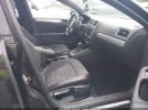 Volkswagen Jetta Gli Image 2