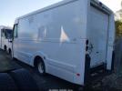 Isuzu Reach Image 8
