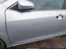 Toyota Camry Le Image 13