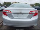 Toyota Camry Le Image 3
