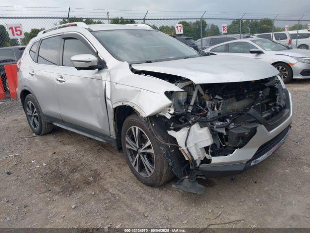  Salvage Nissan Rogue