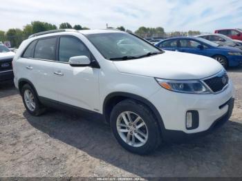 Salvage Kia Sorento