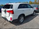 Kia Sorento Lx Image 11