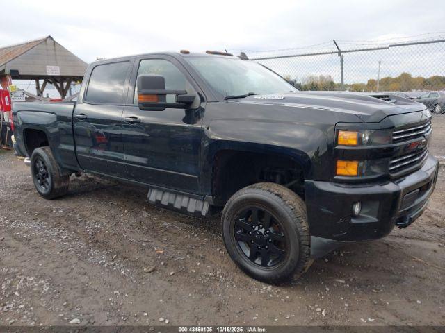  Salvage Chevrolet Silverado 2500