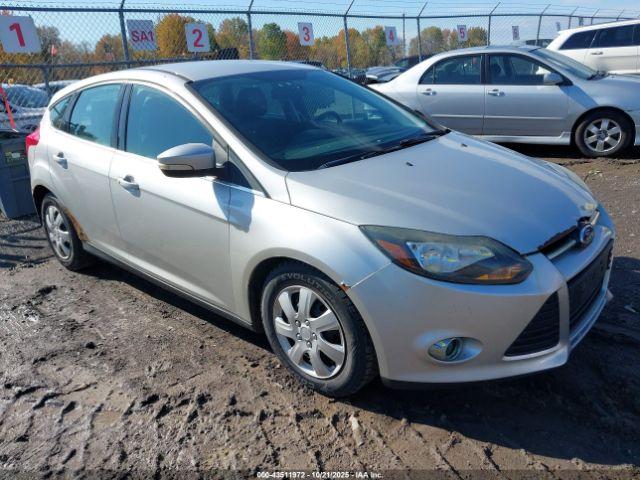  Salvage Ford Focus