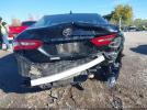 Toyota Camry Le Image 16