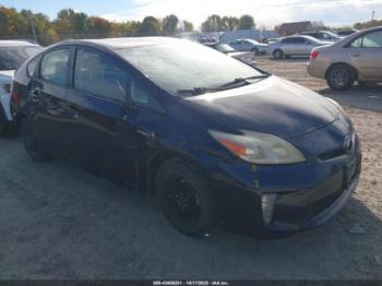  Salvage Toyota Prius