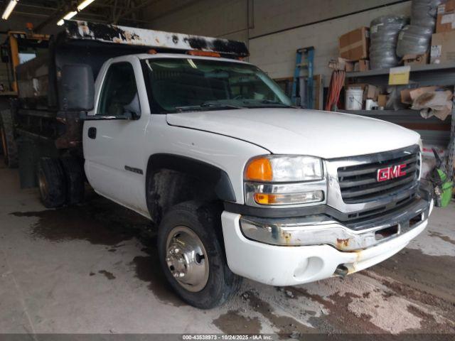  Salvage General Motors Sierra 3500 Chassis Class
