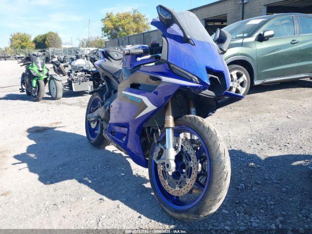  Salvage Yamaha Yzf890