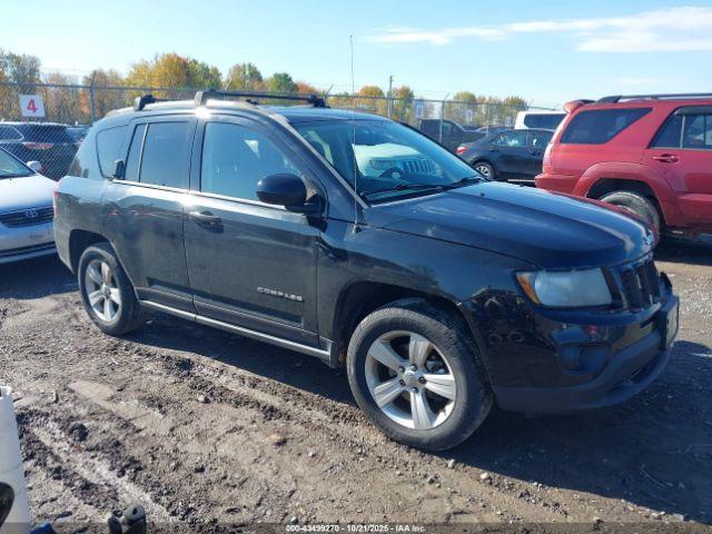  Salvage Jeep Compass