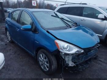  Salvage Toyota Prius c