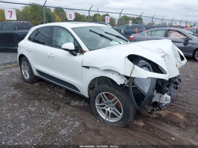  Salvage Porsche Macan