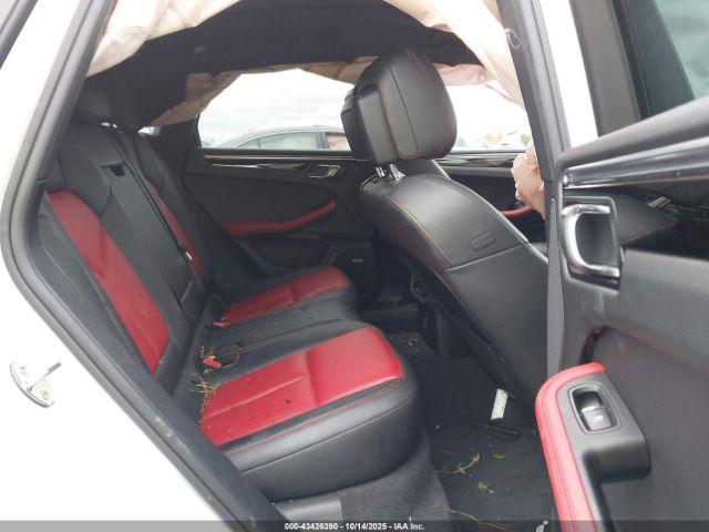 Porsche Macan Image 7