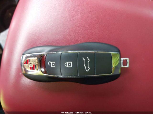 Porsche Macan Image 8