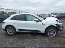 Porsche Macan Image 12