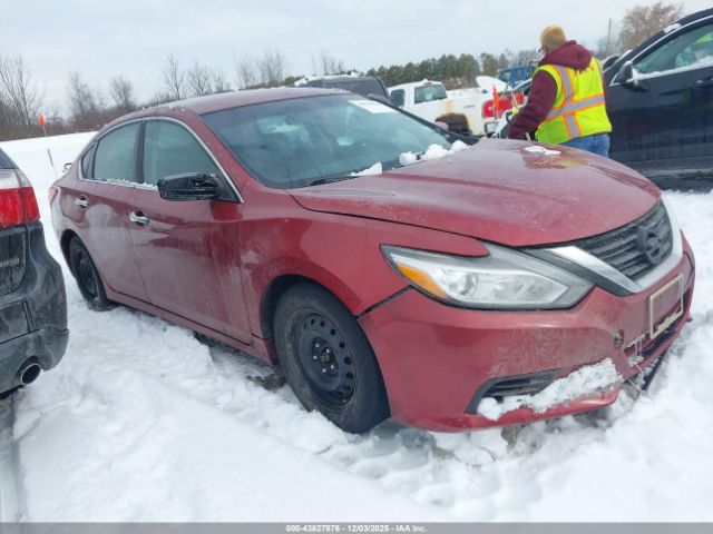 Nissan Altima Image 1