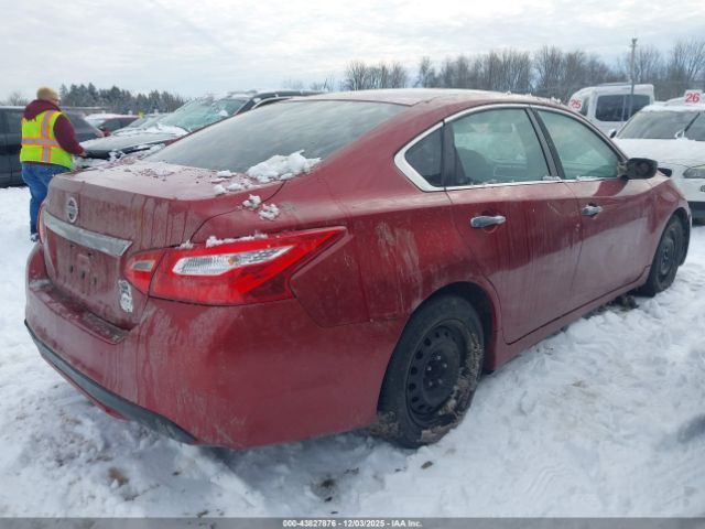 Nissan Altima Image 3