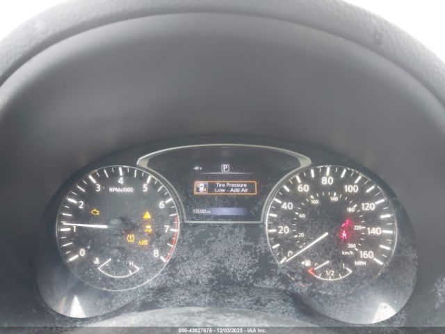 Nissan Altima Image 4