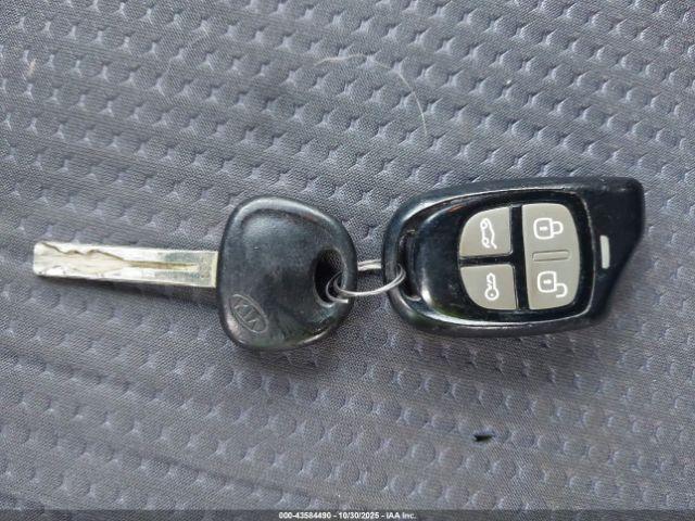 Kia Sorento Lx Image 11