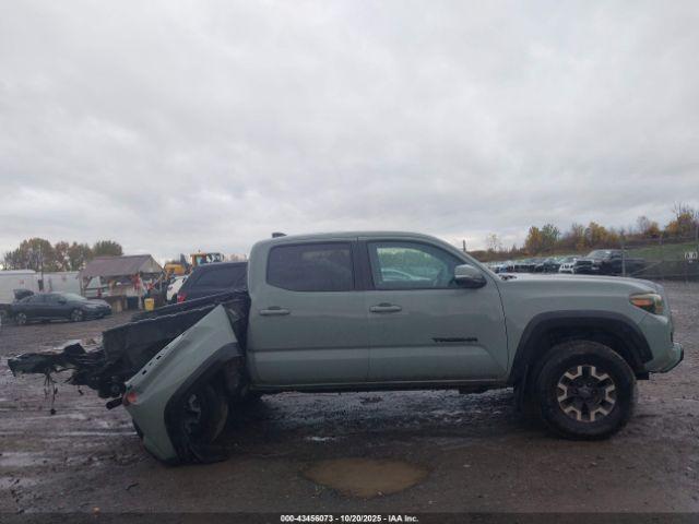 Toyota Tacoma Trd Off Road Image 11