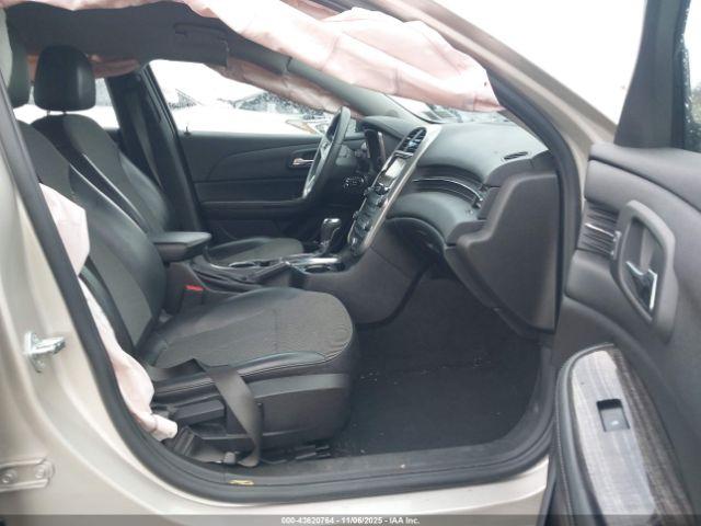 Chevrolet Malibu 1lt Image 14