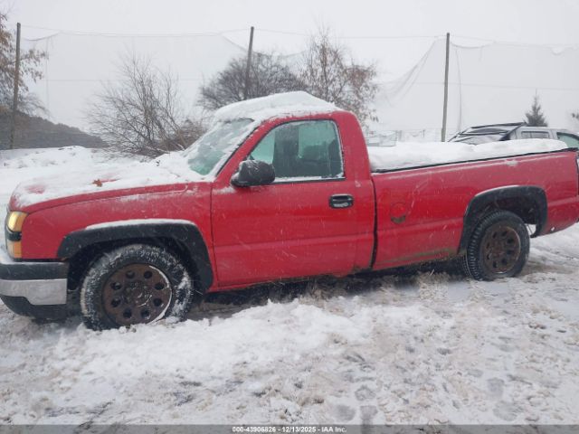 Chevrolet Silverado 1500 Work Truck Image 4