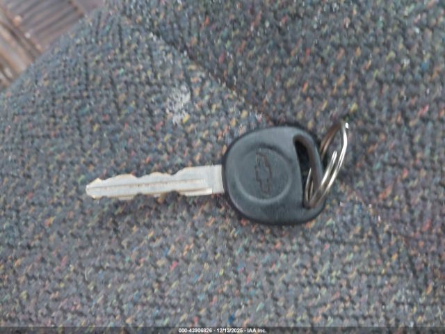 Chevrolet Silverado 1500 Work Truck Image 10