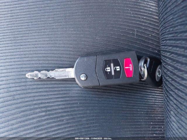 Mazda Cx Sport Image 11