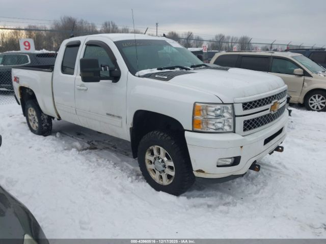 Chevrolet Silverado 2500 Lt Image 1