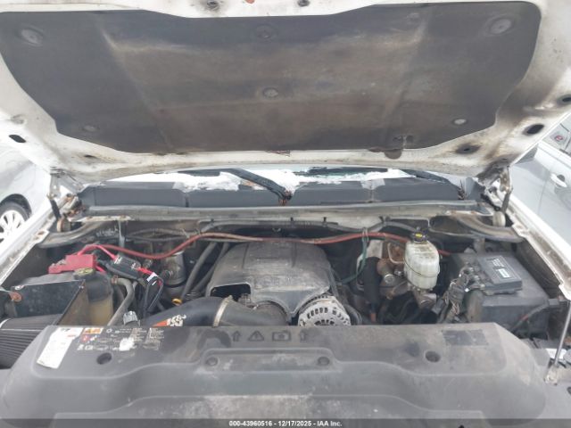 Chevrolet Silverado 2500 Lt Image 14