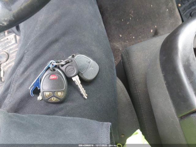 Chevrolet Silverado 2500 Lt Image 11