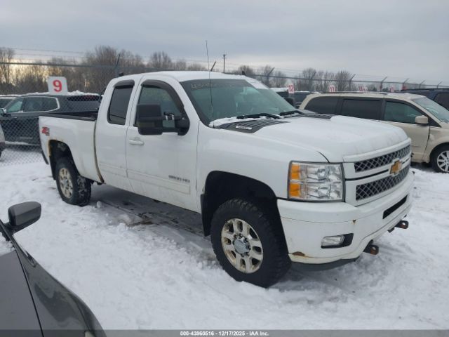 Chevrolet Silverado 2500 Lt Image 3