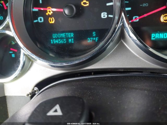 Chevrolet Silverado 2500 Lt Image 2